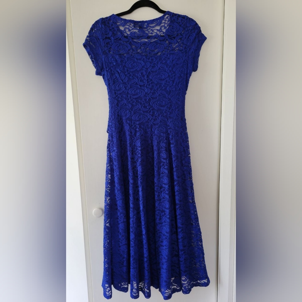 Blue Lace Short Sleeve Dress- Perceptions Size small